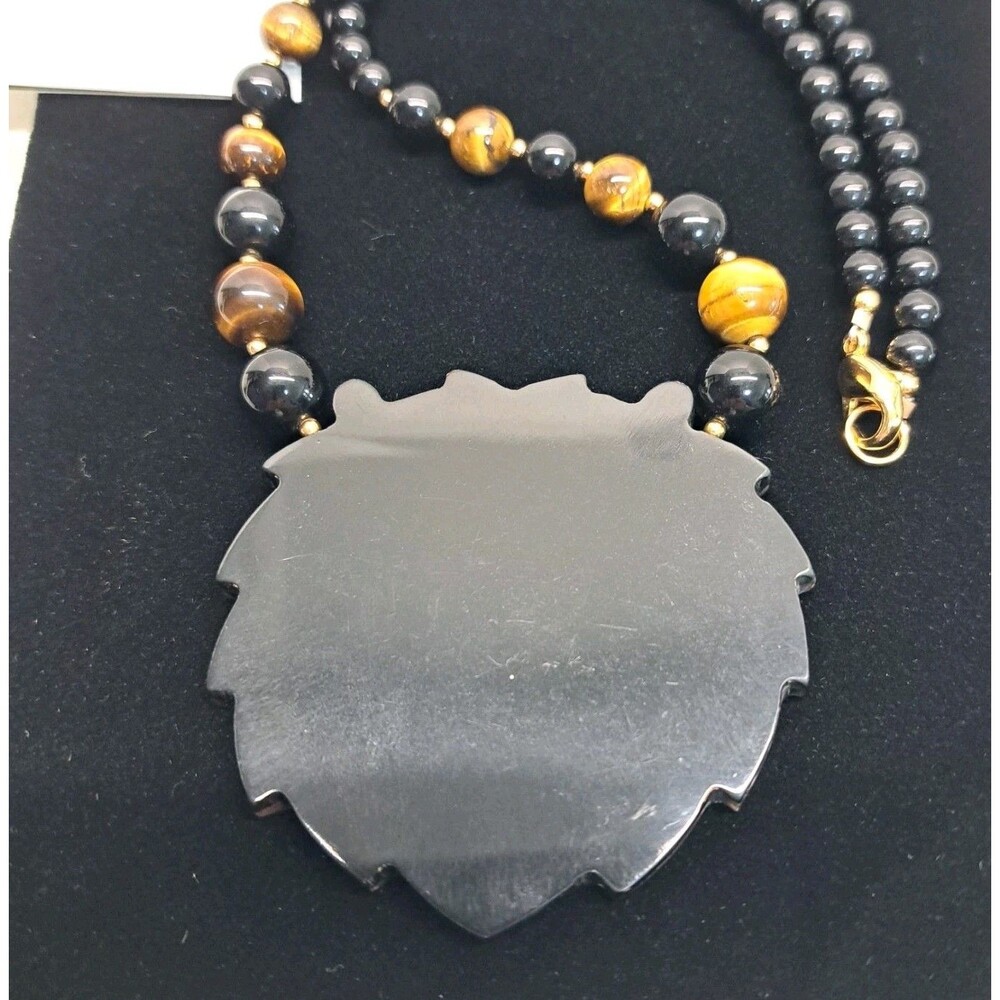 Vintage Lee Sands Lion Necklace Mother of Pearl Inlay Tiger Eye Bead - Picture 3 of 4